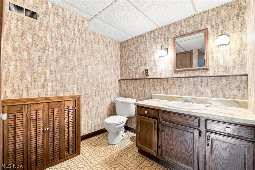 8 Sioux Trail Girard OH 44420