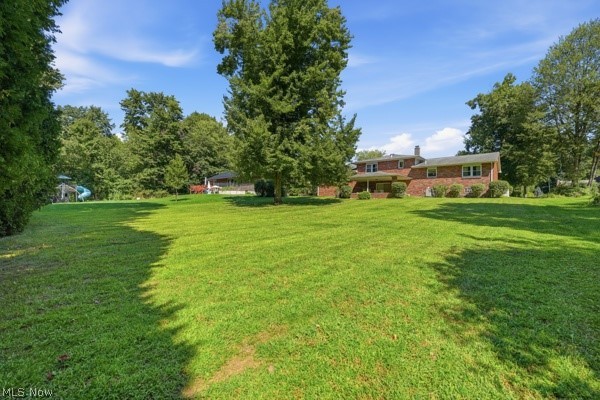 8 Sioux Trail Girard OH 44420