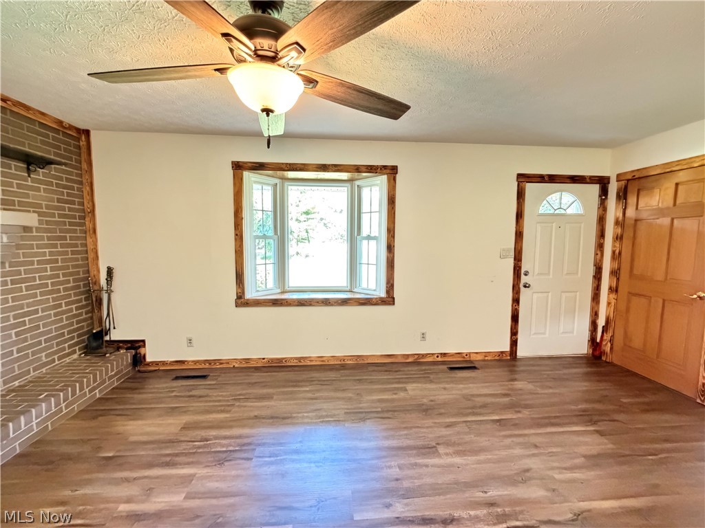 9754 Stonecreek Road Newcomerstown OH 43832