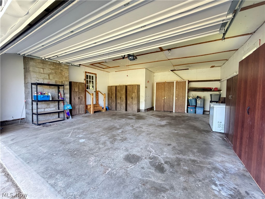 9754 Stonecreek Road Newcomerstown OH 43832