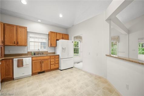 33888 Maple Ridge Boulevard Avon OH 44011