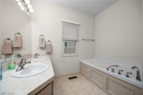 33888 Maple Ridge Boulevard Avon OH 44011