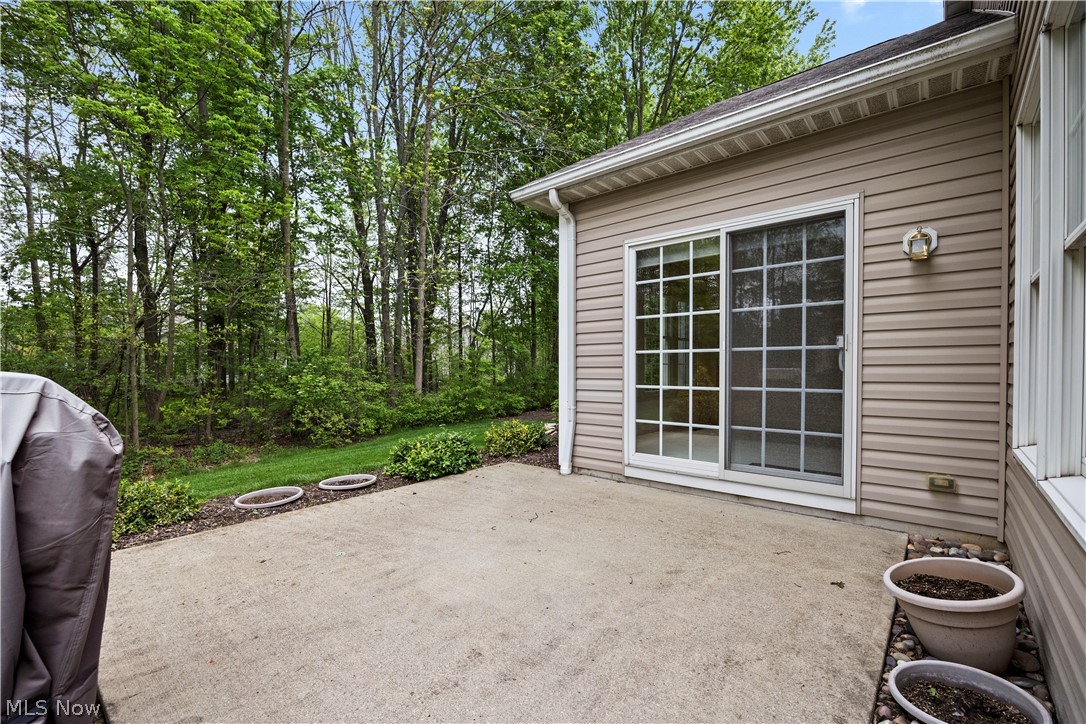 33888 Maple Ridge Boulevard Avon OH 44011