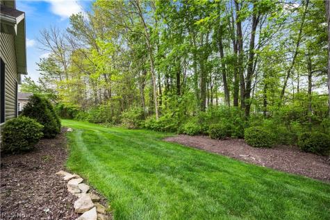 33888 Maple Ridge Boulevard Avon OH 44011