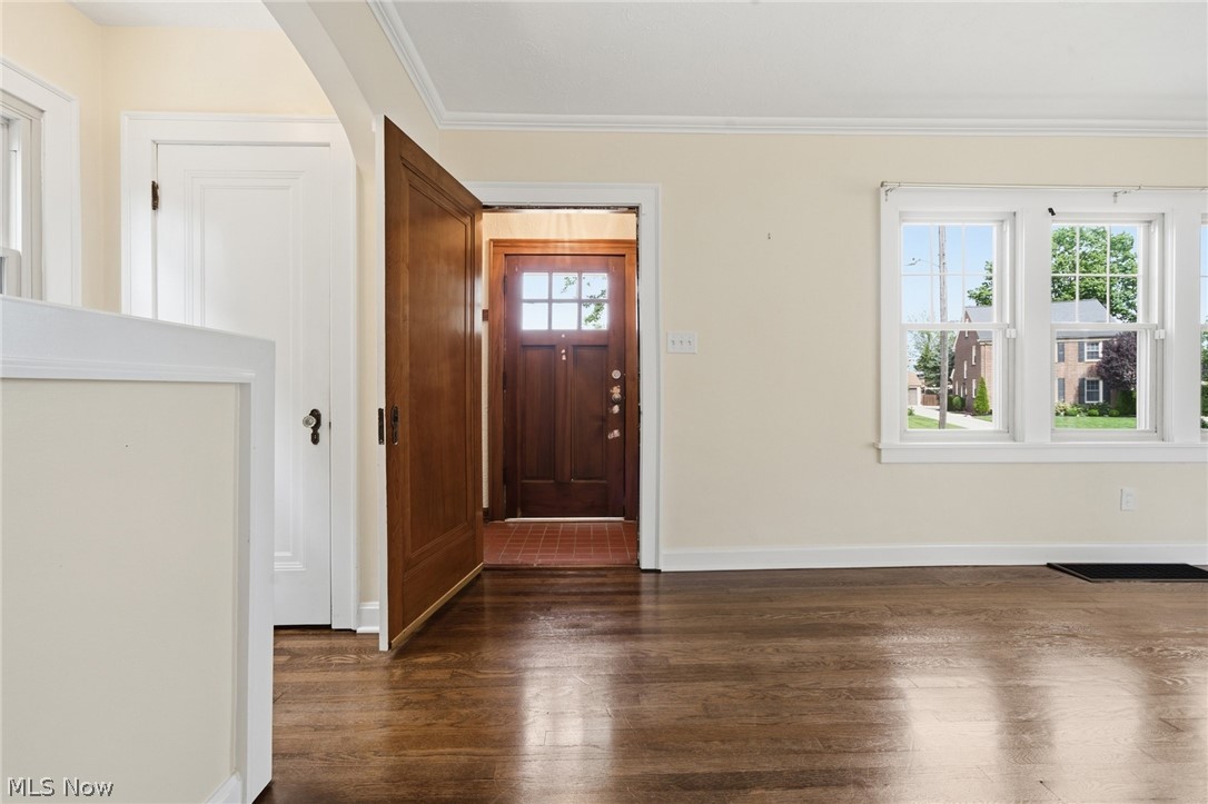 16401 Claire Avenue Cleveland OH 44111