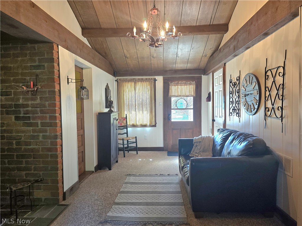 285 N Turner Road Austintown OH 44515