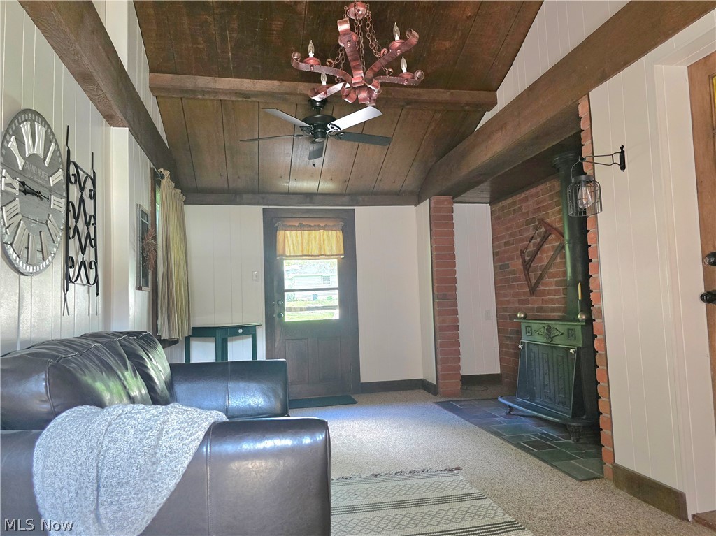 285 N Turner Road Austintown OH 44515