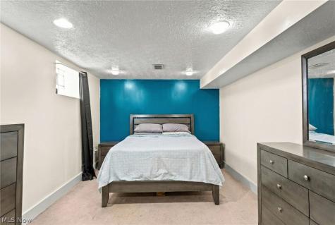3817 Woodbridge Avenue Cleveland OH 44109