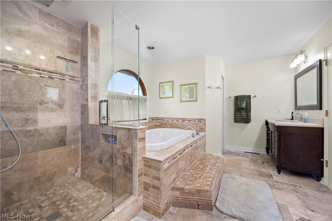 3270 N Ridge Road Vermilion OH 44089