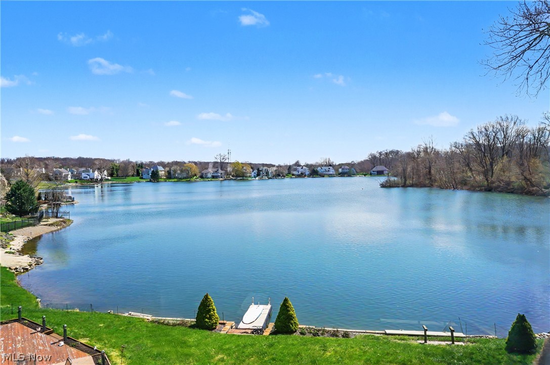 1976 Darrow Lake Drive Stow OH 44224