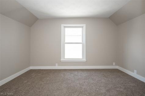 1521 Newman Avenue Lakewood OH 44107
