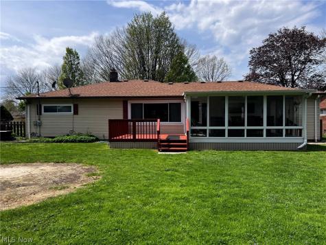 5839 Alberta Drive Lyndhurst OH 44124