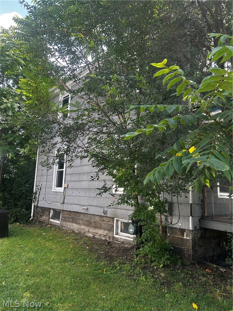 131 Mendel Court Elyria OH 44035
