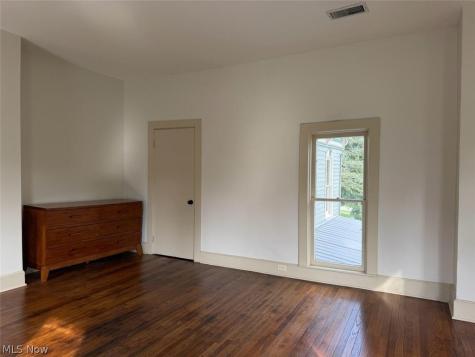 32 Townsend Street Greenwich OH 44837