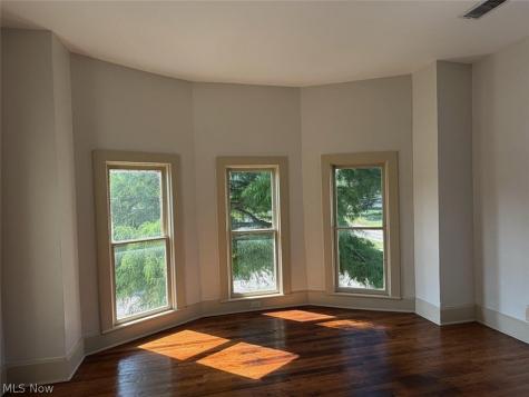 32 Townsend Street Greenwich OH 44837