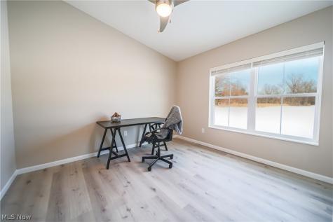 4852 Oasis Avenue Wooster OH 44691