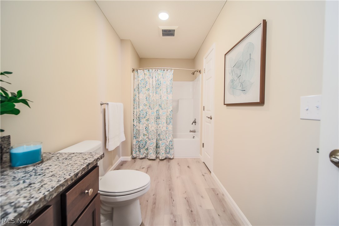 4852 Oasis Avenue Wooster OH 44691