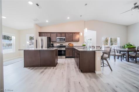 4852 Oasis Avenue Wooster OH 44691