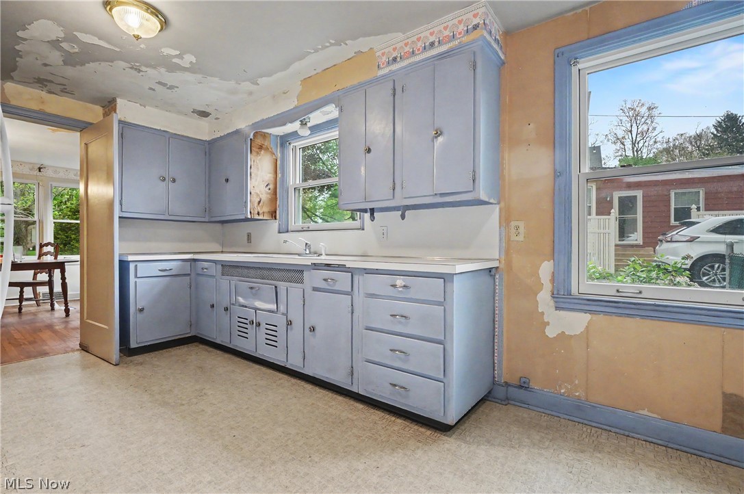 145 Griswold Drive Youngstown OH 44512