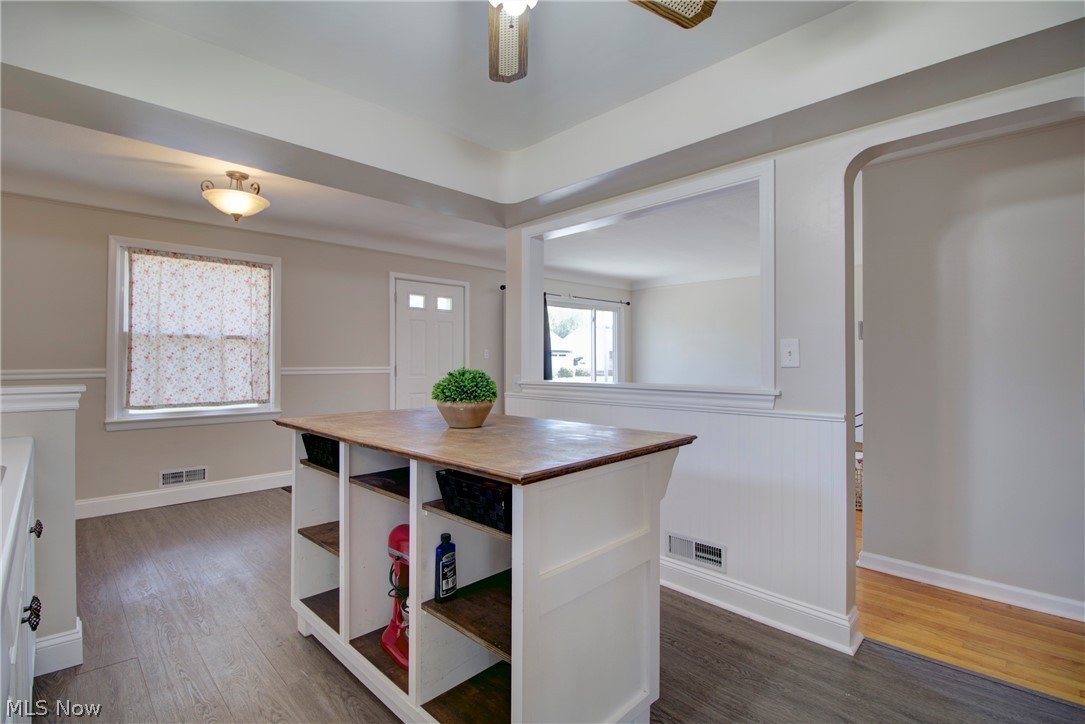 4388 W 155th Street Cleveland OH 44135