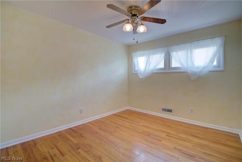 4388 W 155th Street Cleveland OH 44135
