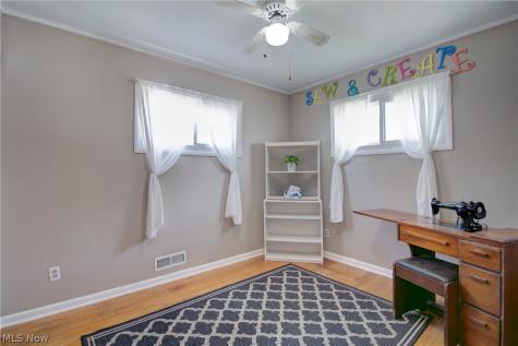 4388 W 155th Street Cleveland OH 44135