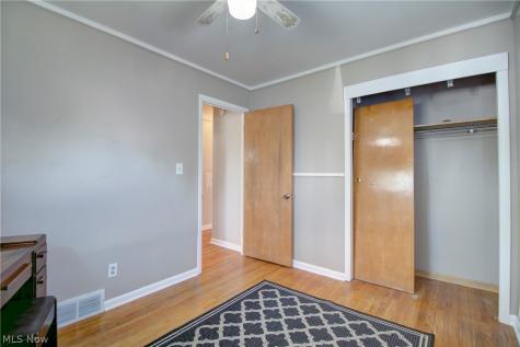 4388 W 155th Street Cleveland OH 44135