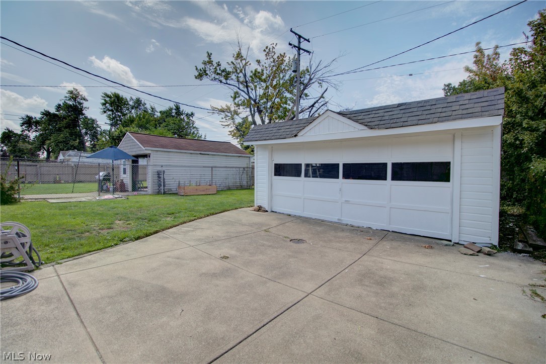 4388 W 155th Street Cleveland OH 44135