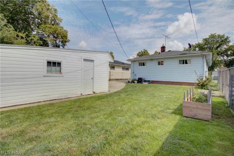 4388 W 155th Street Cleveland OH 44135
