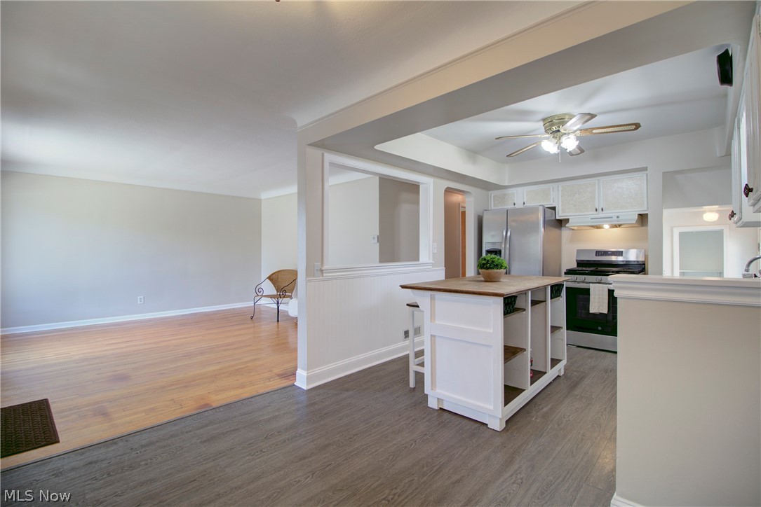 4388 W 155th Street Cleveland OH 44135