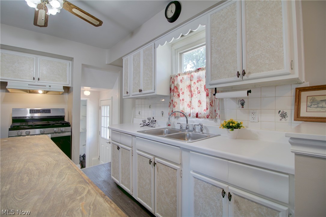 4388 W 155th Street Cleveland OH 44135