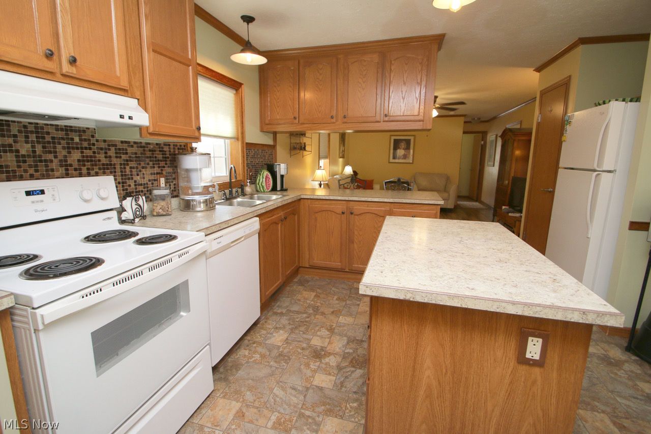 9151 Mentor Avenue Mentor OH 44060