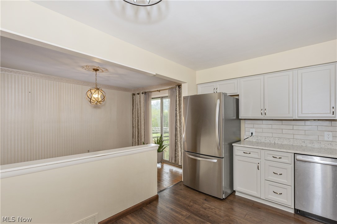 4945 Hartley Drive Lyndhurst OH 44124