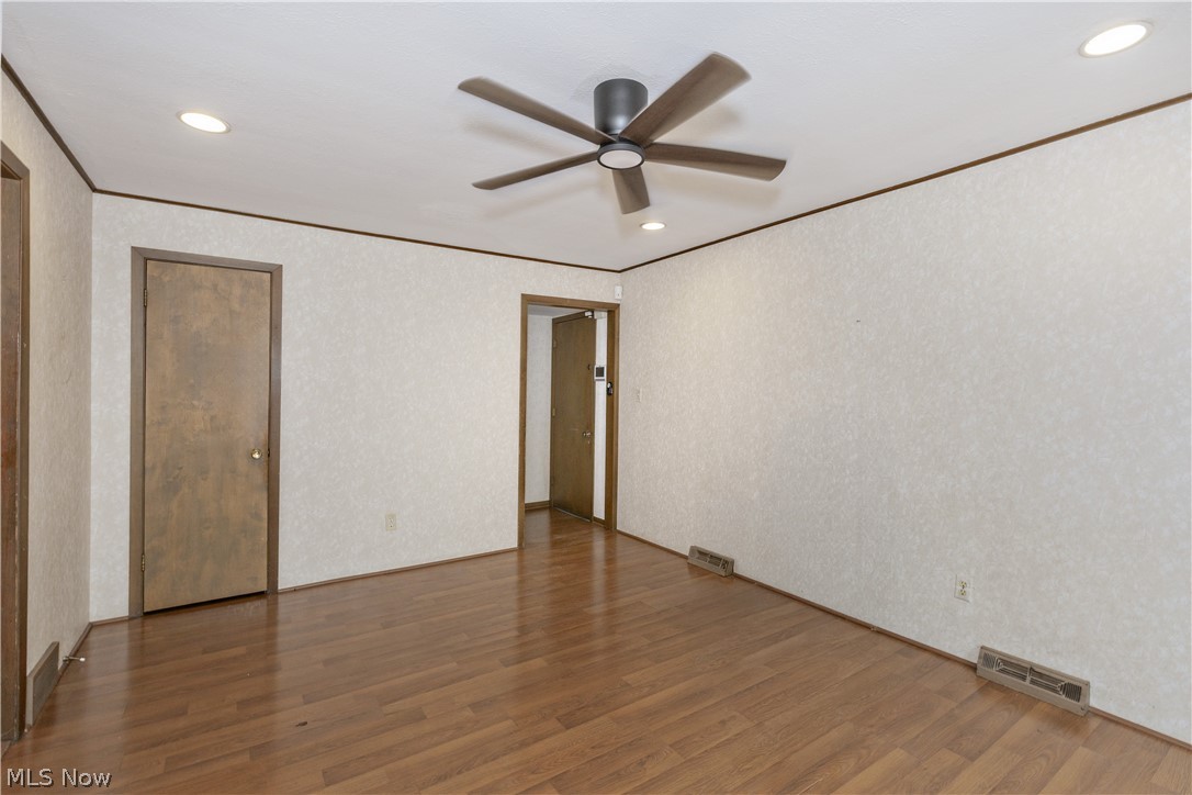 4945 Hartley Drive Lyndhurst OH 44124