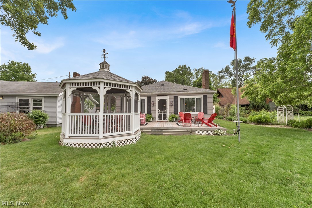 27233 Lake Point Drive Beloit OH 44609