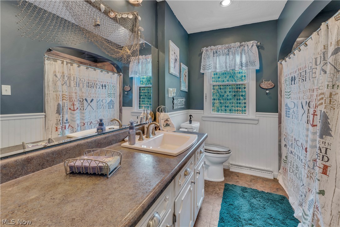 27233 Lake Point Drive Beloit OH 44609