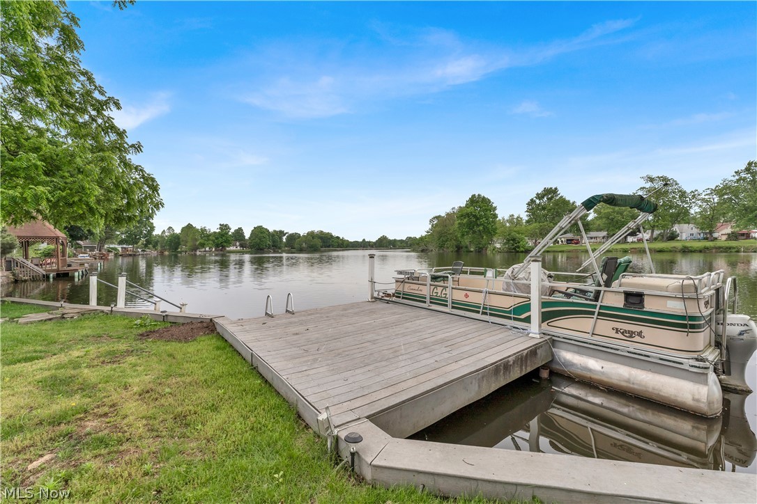 27233 Lake Point Drive Beloit OH 44609