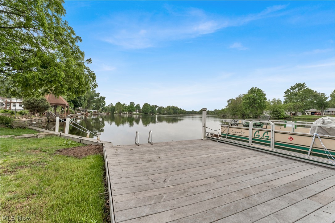 27233 Lake Point Drive Beloit OH 44609
