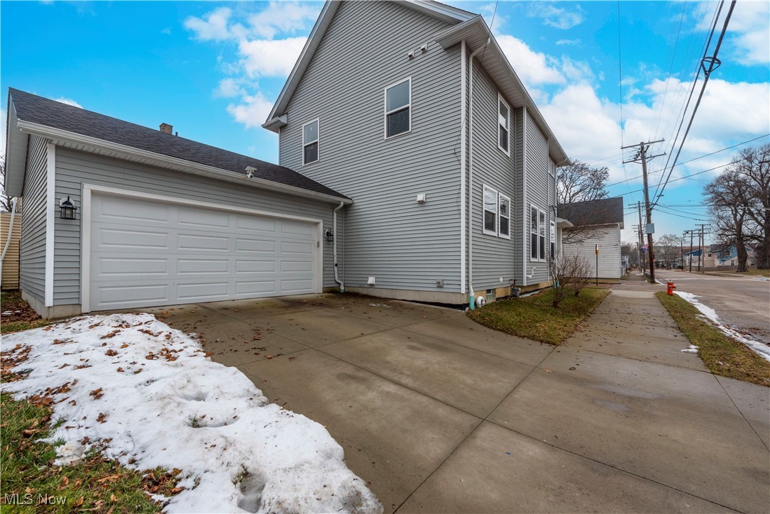 2291 W 38th Street Cleveland OH 44113