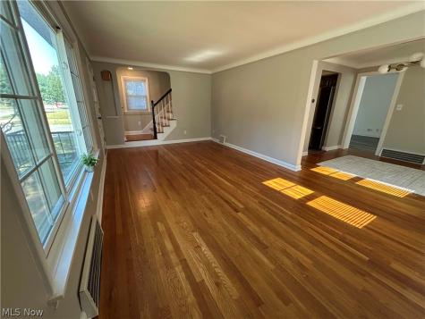 4856 Edsal Drive Lyndhurst OH 44124