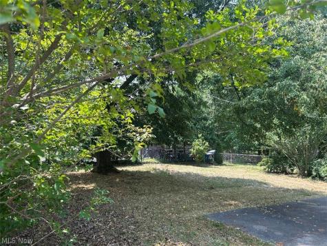 4856 Edsal Drive Lyndhurst OH 44124