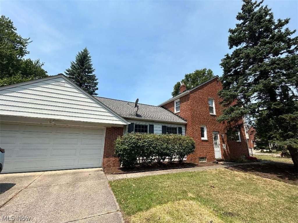 4856 Edsal Drive Lyndhurst OH 44124