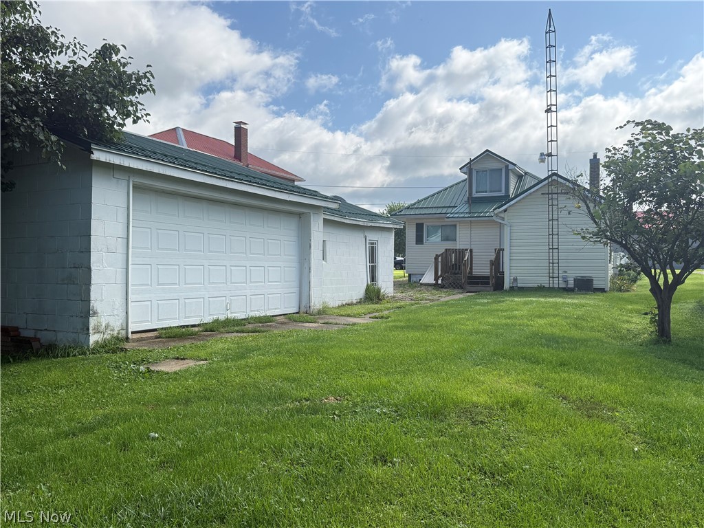 22159 County Road 254 West Lafayette OH 43845