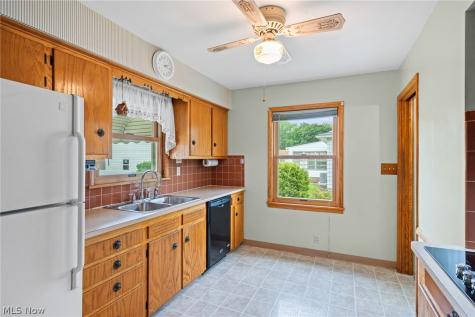 1978 Bassett Road Westlake OH 44145