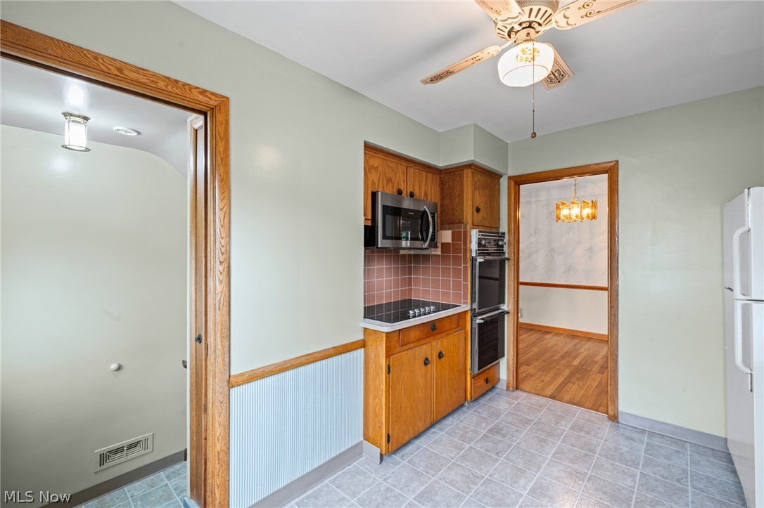 1978 Bassett Road Westlake OH 44145