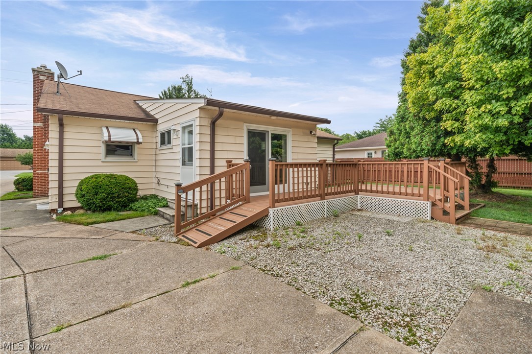 1978 Bassett Road Westlake OH 44145
