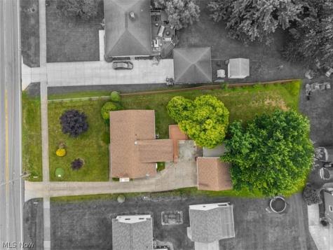 1978 Bassett Road Westlake OH 44145