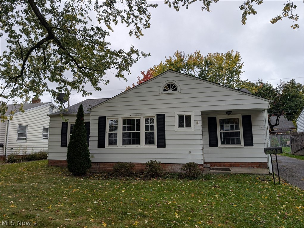 1210 Orchard Heights Drive Mayfield Heights OH 44124