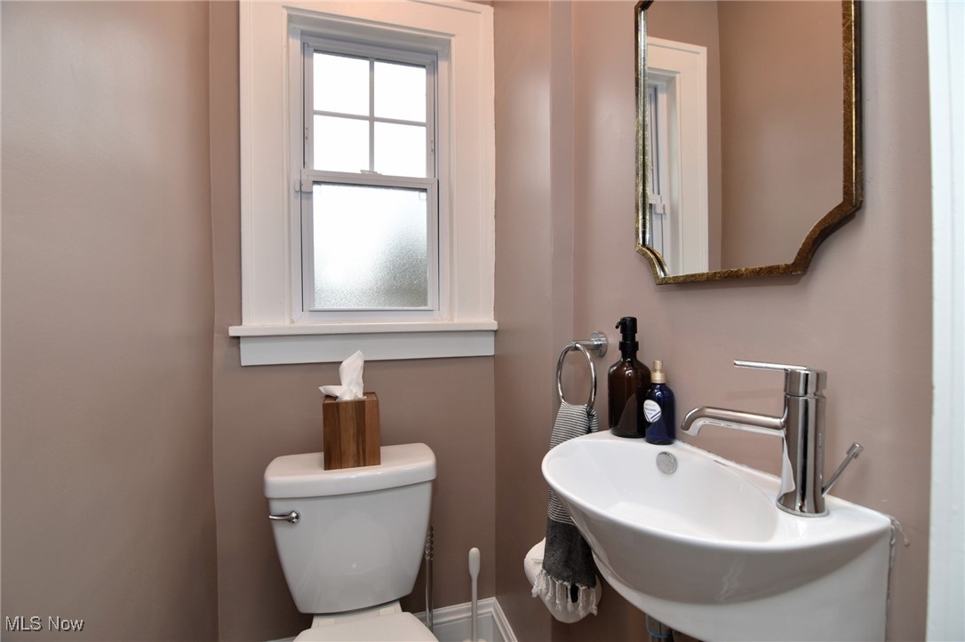 3276 Aberdeen Road Shaker Heights OH 44120