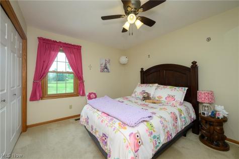 3176 Carie Hill Circle NW Massillon OH 44646